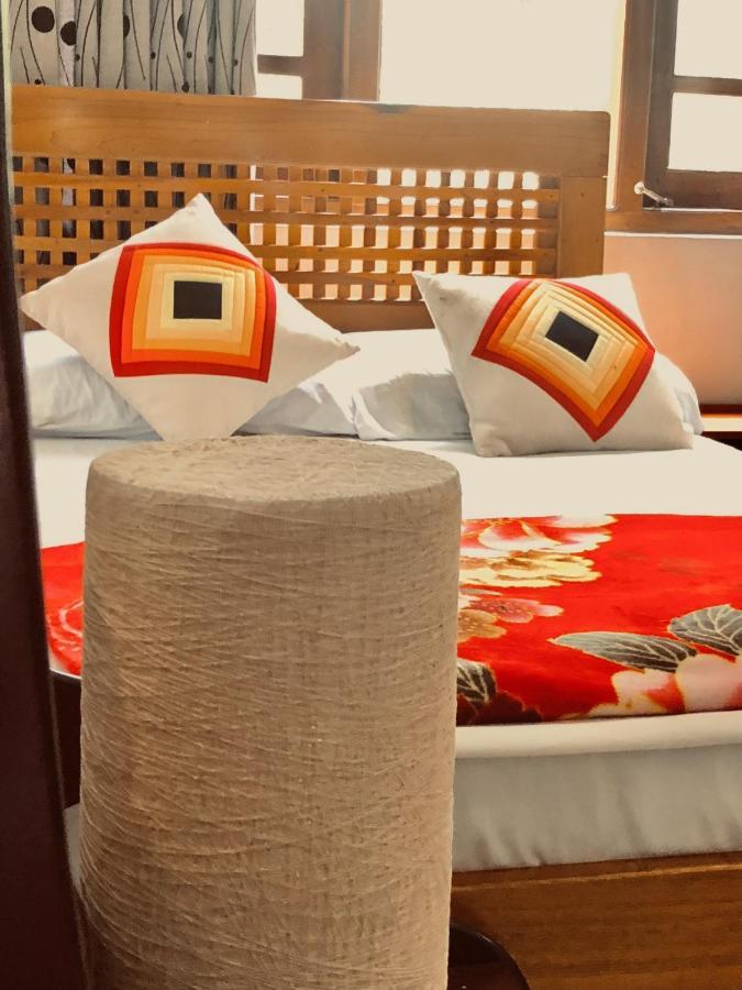 Gleam Nest Hotel Ella Bagian luar foto