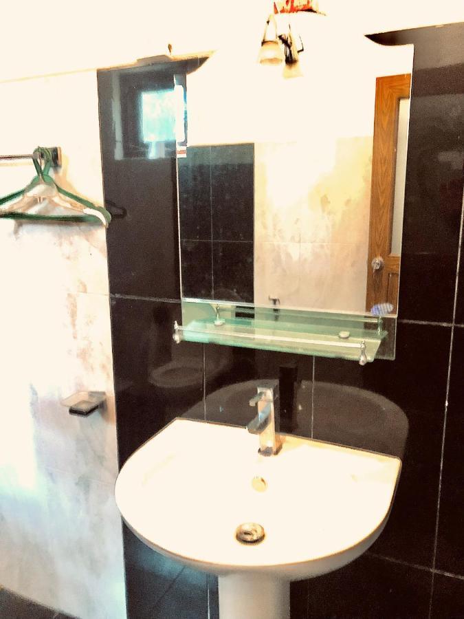 Gleam Nest Hotel Ella Bagian luar foto